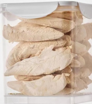 FREEZE-DRIED   DICED CHICKEN BREAST MEAT